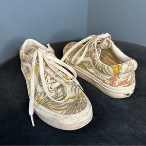 Vans Hawaiian Floral Print Classic Lace Up Sneaker in Tan/Orange/Green